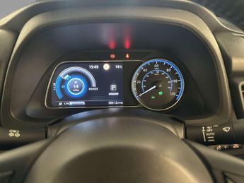 Nissan Leaf 40kWh Acenta Hatchback 5dr Electric Auto (150 ps)