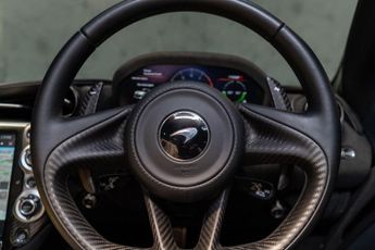 McLaren 720S 4.0T V8 Performance Spider 2dr Petrol SSG Euro 6 (s/s) (720 ps)