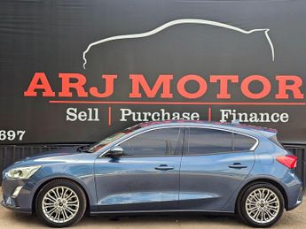 Ford Focus 1.0T EcoBoost Titanium X Auto Euro 6 (s/s) 5dr