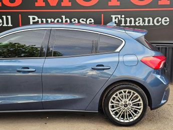 Ford Focus 1.0T EcoBoost Titanium X Auto Euro 6 (s/s) 5dr
