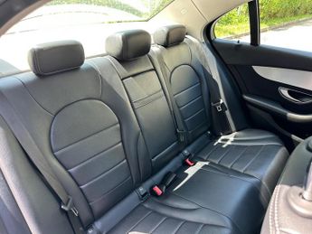 Mercedes-Benz C Class 2.1 C220d Sport (Premium) G-Tronic+ Euro 6 (s/s) 4dr