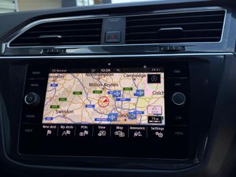 Volkswagen Tiguan 2.0 TDI R-Line DSG 4Motion Euro 6 (s/s) 5dr
