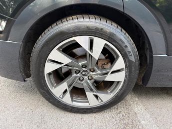 Audi e-tron 50 Sport Auto quattro 5dr 71.2kWh