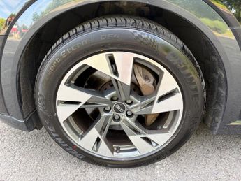 Audi e-tron 50 Sport Auto quattro 5dr 71.2kWh