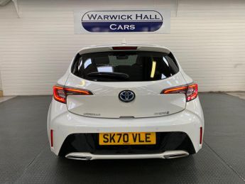 Toyota Corolla 2.0 VVT-h Design CVT Euro 6 (s/s) 5dr