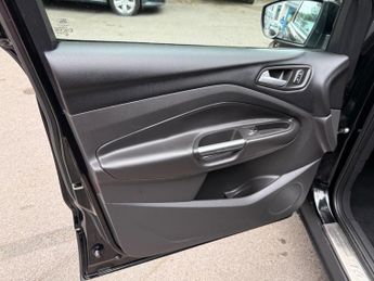 Ford Kuga 2.0 TDCi Titanium X Powershift AWD Euro 5 5dr