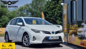 Toyota Auris 1.8 VVT-h Excel Hatchback 5dr Petrol Hybrid CVT Euro 5 (s/s) (13