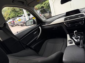 BMW 3 Series 2.0 330e 7.6kWh SE Auto Euro 6 (s/s) 4dr