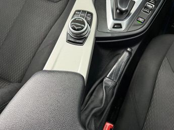 BMW 3 Series 2.0 330e 7.6kWh SE Auto Euro 6 (s/s) 4dr