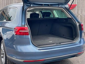 Volkswagen Passat 2.0 TDI GT DSG Euro 6 (s/s) 5dr