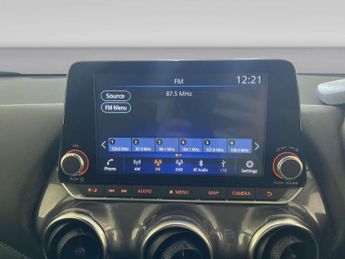 Nissan Juke 1.6 N-Connecta SUV 5dr Petrol Hybrid Auto Euro 6 (143 ps)