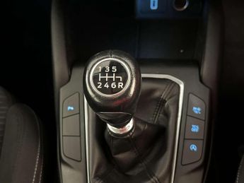 Ford Focus 1.0T EcoBoost Titanium Hatchback 5dr Petrol Manual Euro 6 (s/s) 