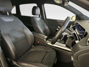 Mercedes-Benz B Class 1.3 B200h MHEV AMG Line (Executive) MPV 5dr Petrol Hybrid 7G-DCT
