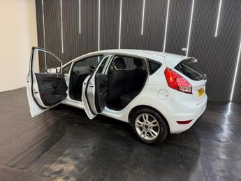 Ford Fiesta 1.0 Zetec Euro 6 (s/s) 5dr