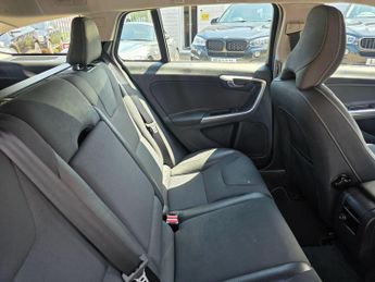 Volvo V60 1.6D DRIVe R-Design Euro 5 (s/s) 5dr