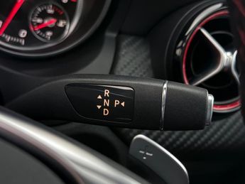 Mercedes-Benz A Class 2.0 A250 AMG (Premium) 7G-DCT Euro 6 (s/s) 5dr