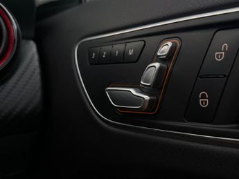 Mercedes-Benz A Class 2.0 A250 AMG (Premium) 7G-DCT Euro 6 (s/s) 5dr