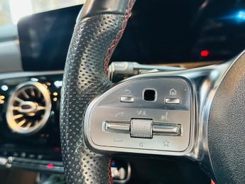 Mercedes-Benz A Class 1.3 A200 AMG Line (Premium Plus) 7G-DCT Euro 6 (s/s) 5dr