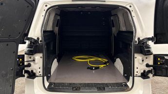 Volkswagen ID. Buzz Cargo Commerce SWB 204 PS 77 kWh Electric 1 Speed Automatic