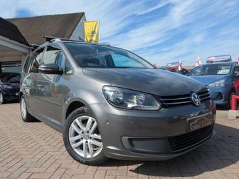 Volkswagen Touran 1.6 TDI SE MPV 5dr Diesel Manual Euro 5 (105 ps)