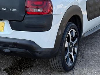 Citroen C4 Cactus 1.2 PureTech Flair ETG5 Euro 6 (s/s) 5dr