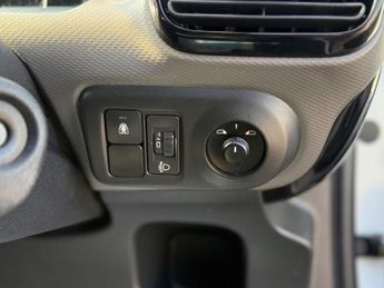 Citroen C4 Cactus 1.2 PureTech Flair ETG5 Euro 6 (s/s) 5dr