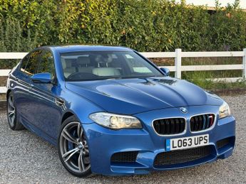 BMW M5 4.4 V8 DCT Euro 5 (s/s) 4dr