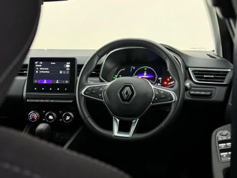 Renault Clio 1.6 E-TECH Iconic Auto Euro 6 (s/s) 5dr