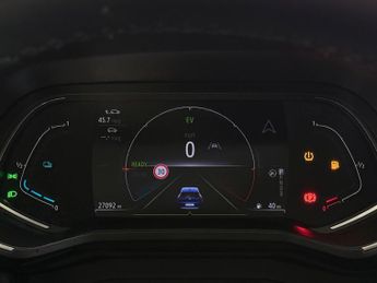 Renault Clio 1.6 E-TECH Iconic Auto Euro 6 (s/s) 5dr