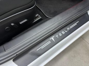 Tesla Model 3 (Dual Motor) Performance Auto 4WDE 4dr (Performance Upgrade)