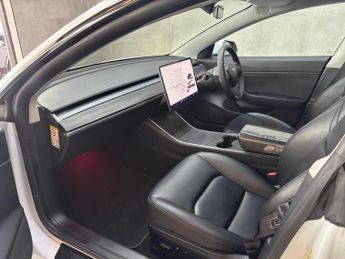 Tesla Model 3 (Dual Motor) Performance Auto 4WDE 4dr (Performance Upgrade)