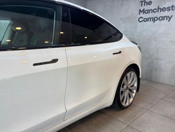 Tesla Model 3 (Dual Motor) Performance Auto 4WDE 4dr (Performance Upgrade)