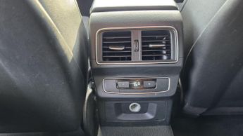 Audi Q5 2.0 TDI 40 S line S Tronic quattro Euro 6 (s/s) 5dr