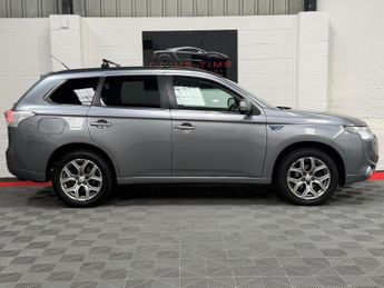 Mitsubishi Outlander 2.0h 12kWh GX4hs CVT 4WD Euro 5 (s/s) 5dr