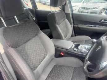 Peugeot 3008 1.6 BlueHDi Active Euro 6 (s/s) 5dr