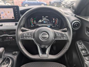 Nissan Juke 1.6 N-Connecta Auto Euro 6 5dr
