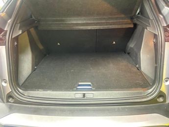 Peugeot E-2008 50kWh GT Premium Auto 5dr