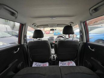 Honda Jazz 1.4 i-VTEC ES Plus Hatchback 5dr Petrol CVT Euro 5 (99 ps)