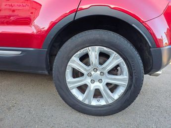Land Rover Range Rover Evoque 2.0 TD4 SE SUV 5dr Diesel Auto 4WD Euro 6 (s/s) (180 ps)