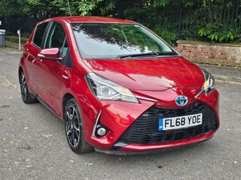 Toyota Yaris 1.5 VVT-h Design Hatchback 5dr Petrol Hybrid E-CVT Euro 6 (s/s) 