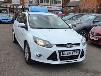 Ford Focus 1.6 Titanium Navigator Hatchback 5dr Petrol Powershift Euro 5 (1