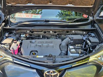 Toyota RAV4 2.0 V-Matic Excel SUV 5dr Petrol CVT 4WD Euro 6 (s/s) (151 ps)