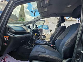 Honda Jazz 1.4 i-VTEC ES Plus CVT Euro 5 5dr