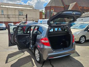 Honda Jazz 1.4 i-VTEC ES Plus CVT Euro 5 5dr