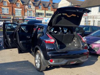 Nissan Juke 1.6 Tekna XTRON Euro 6 5dr