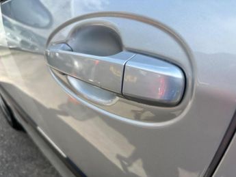 Toyota Yaris 1.5 VVT-h Icon E-CVT Euro 6 5dr