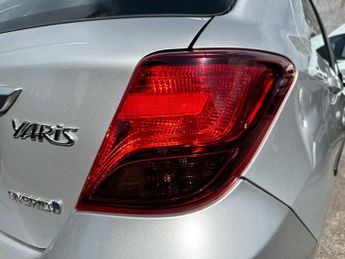 Toyota Yaris 1.5 VVT-h Icon E-CVT Euro 6 5dr