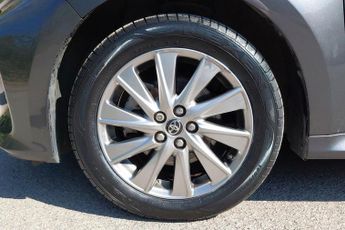 Toyota Yaris 1.5 VVT-h Icon E-CVT Euro 6 (s/s) 5dr