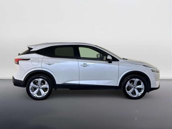 Nissan Qashqai 1.3 DIG-T MHEV Tekna SUV 5dr Petrol Hybrid XTRON Euro 6 (s/s) (1