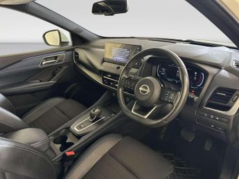 Nissan Qashqai 1.3 DIG-T MHEV Tekna SUV 5dr Petrol Hybrid XTRON Euro 6 (s/s) (1
